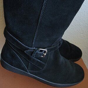 COACH Tallulah Suede Shearling Boots Size 9